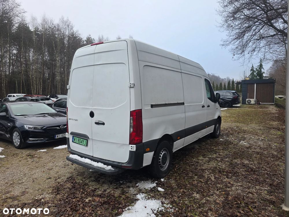 Mercedes-Benz SPRINTER - 4