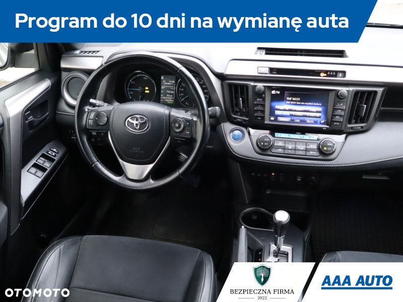 Toyota RAV4 - 9