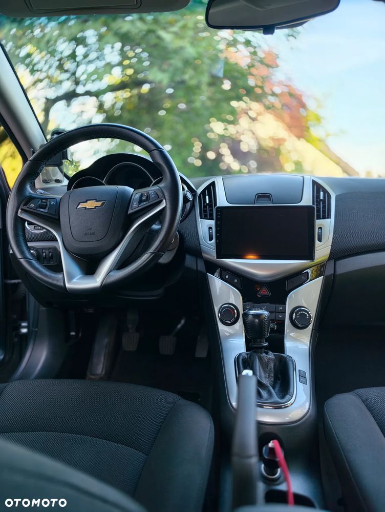 Chevrolet Cruze - 9