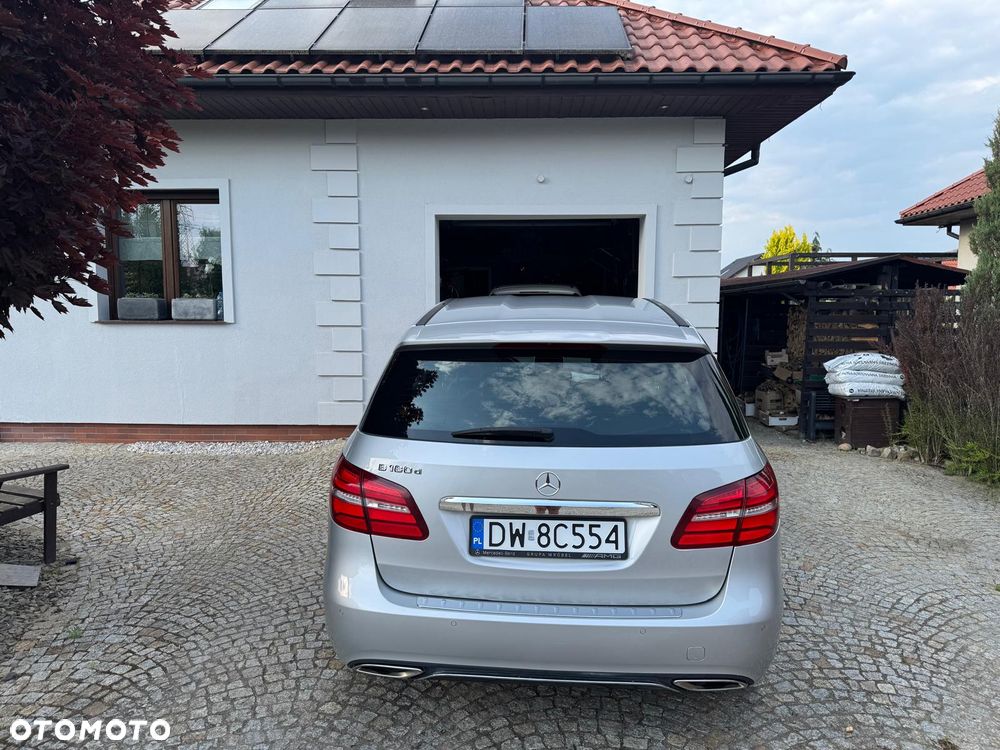 Mercedes-Benz Klasa B 180 (CDI) d 7G-DCT Urban - 19