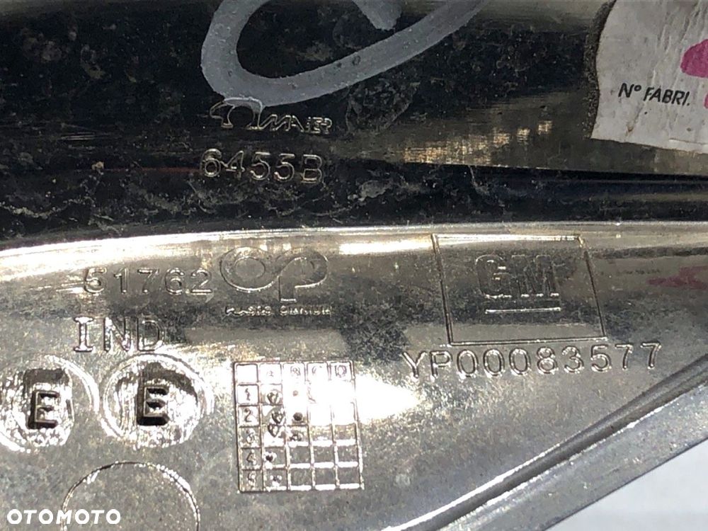 LISTWA NAKŁADKA ATRAPY GRILL CHROM PRAWA  OPEL GRANDLAND / GRANDLAND X (A18, P1UO) 2017 - 2022 1.2 - 6