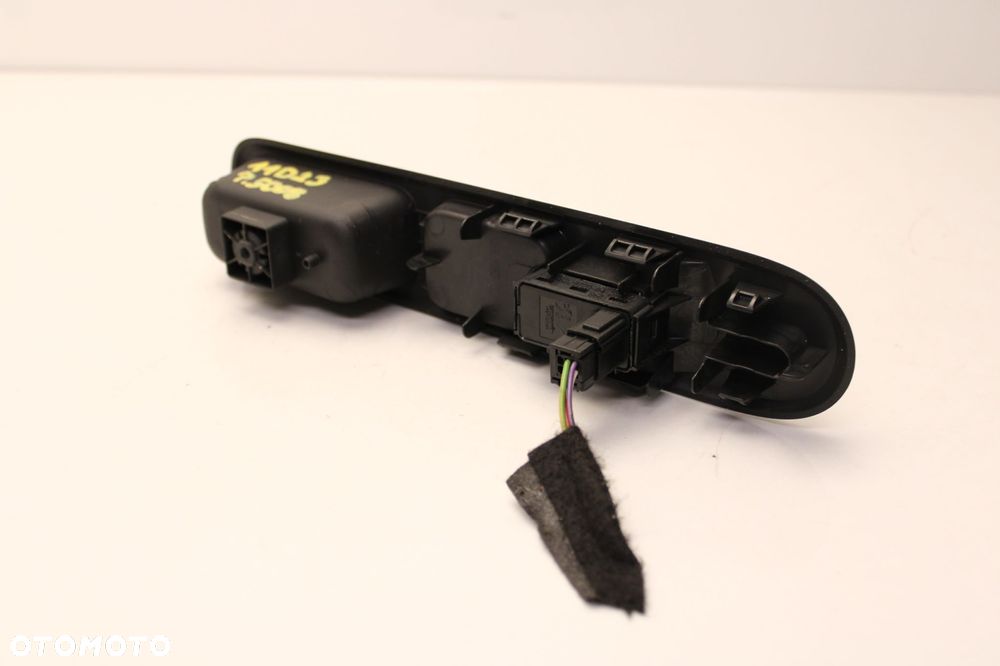 peugeot 5008 i 09r- panel sterowania szyb - 3