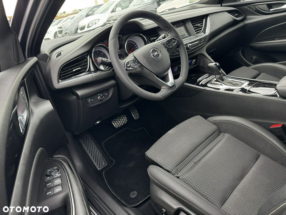 Opel Insignia 2.0 Automatik Business Innovation - 11