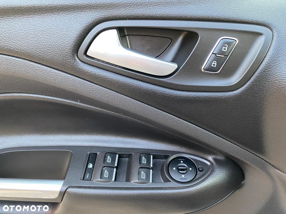 Ford Kuga 2.0 TDCi AWD Titanium - 20