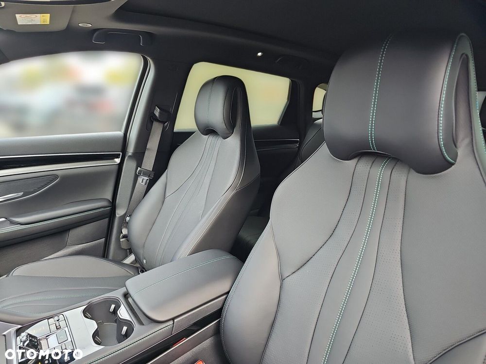 BYD Seal U - 11