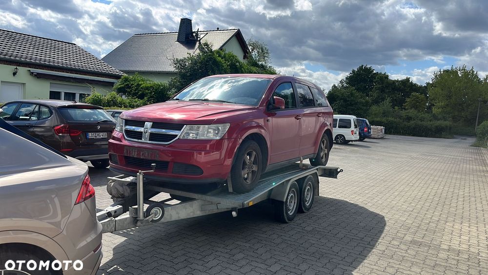 Dodge Journey - 1