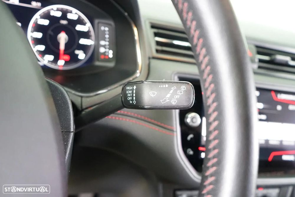 SEAT Arona 1.0 TSI Xcellence - 25