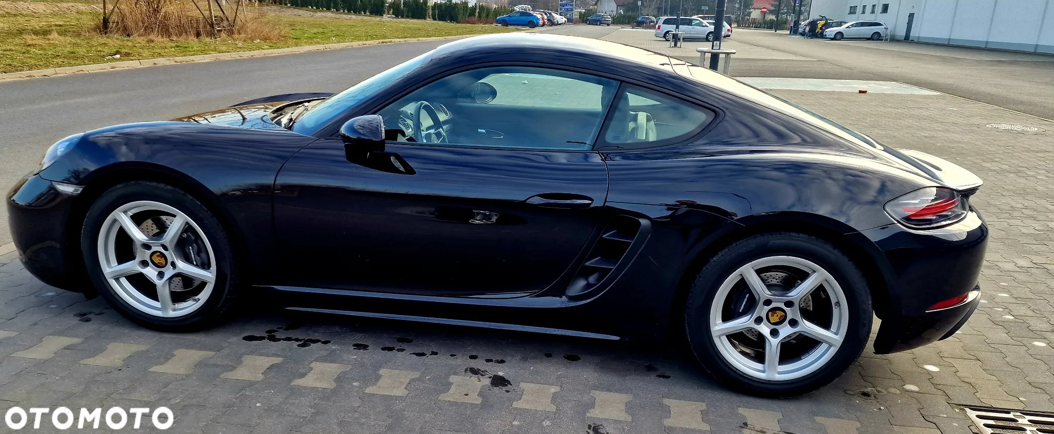 Porsche 718 Cayman Standard - 4