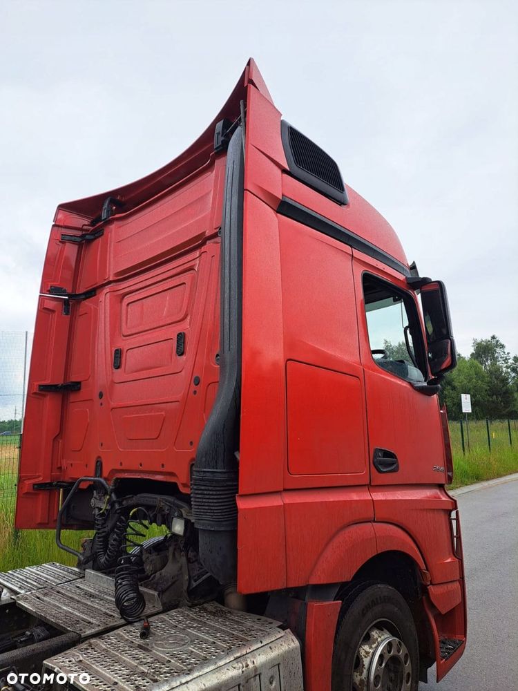 SZKIELET KABINY BEZ DRZWI MERCEDES ACTROS MP4 EURO 6 - 7