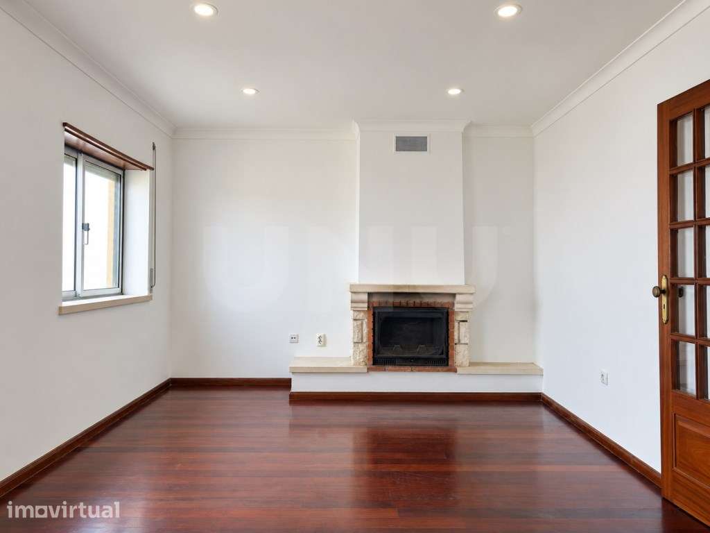 Apartamento T2+1 com vista mar para venda em Santa Cruz. - Grande imagem: 4/25