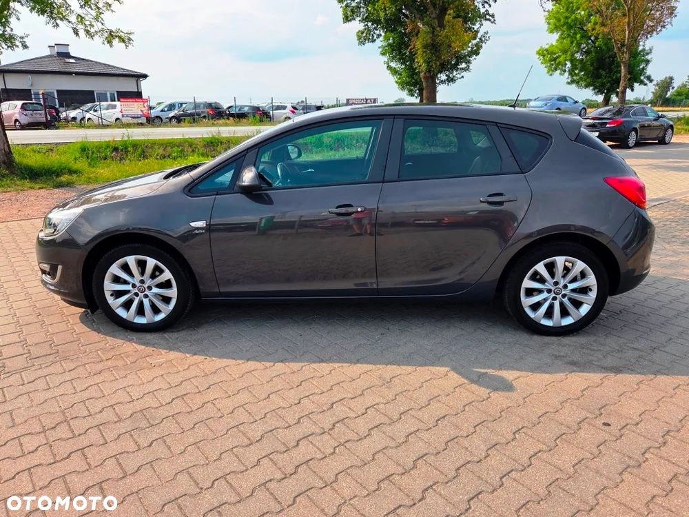 Opel Astra 1.4 Turbo Style - 17