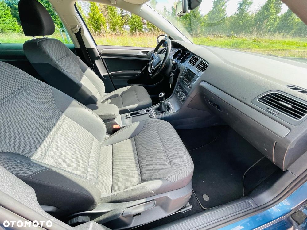 Volkswagen Golf 1.2 TSI BMT Trendline Perfectline - 13