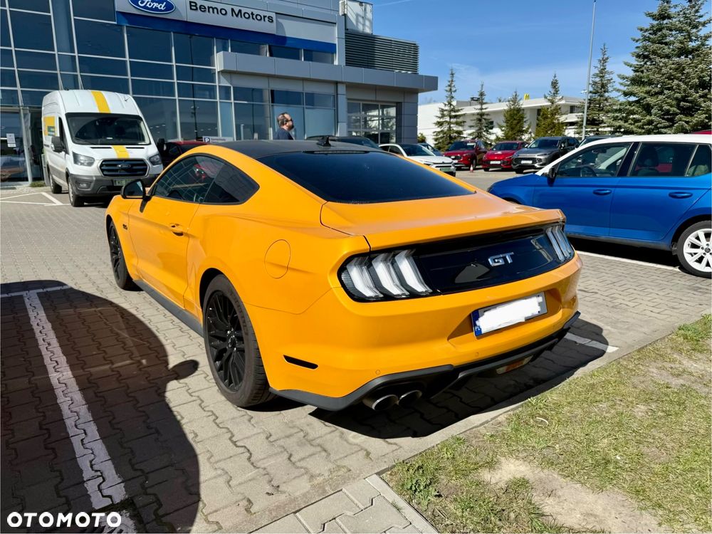 Ford Mustang 5.0 V8 GT - 2
