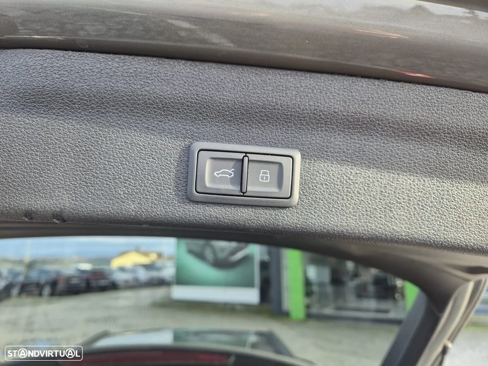 Audi A6 Avant 55 TFSIe quattro S line S tronic - 22