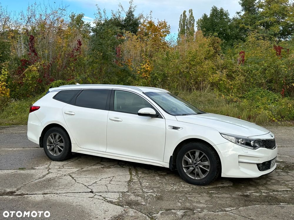 Kia Optima 2017 photo 2