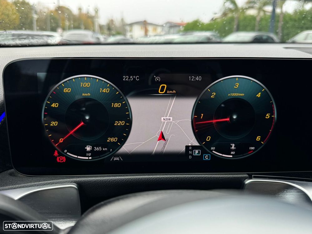 Mercedes-Benz GLB 220 d AMG Line - 29