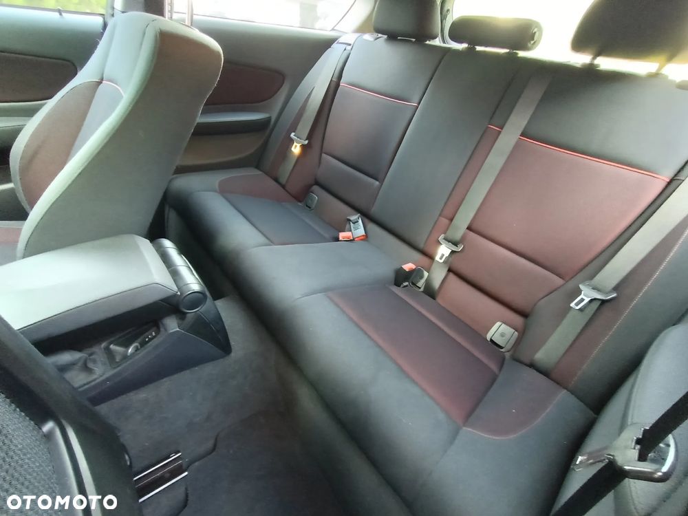 BMW Seria 1 116i - 12