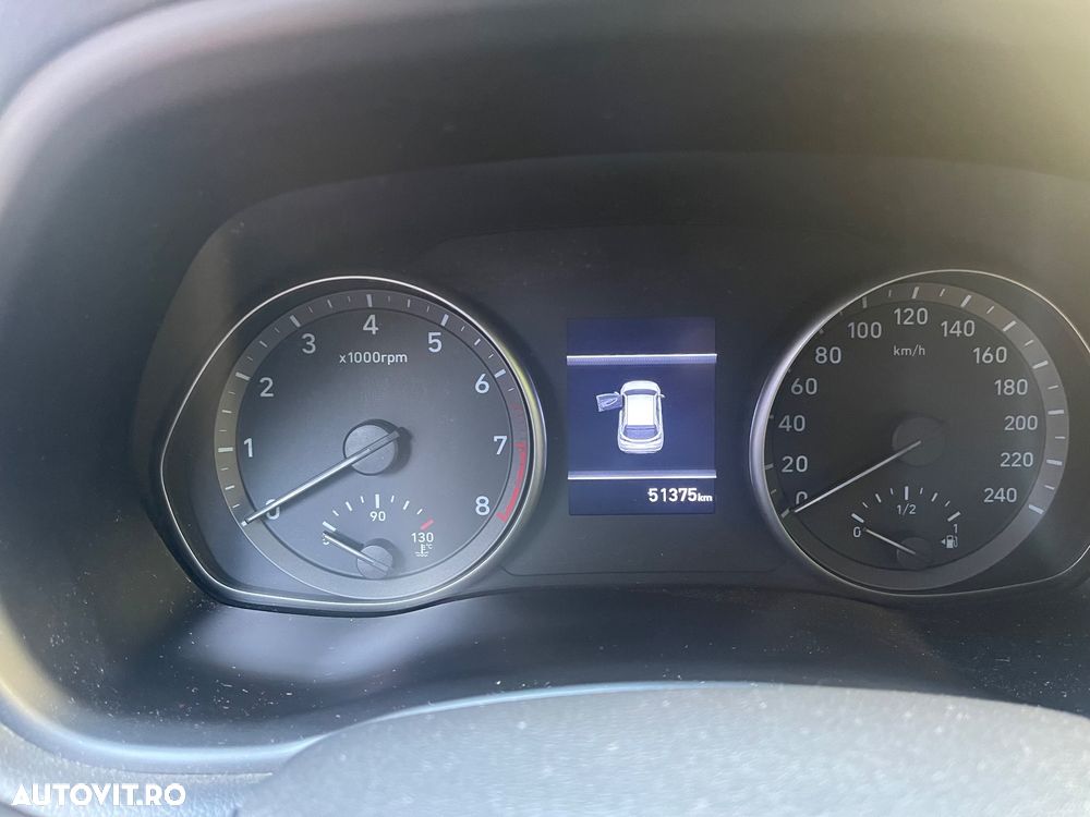 Hyundai i30 1.5 110CP M/T Highway - 17