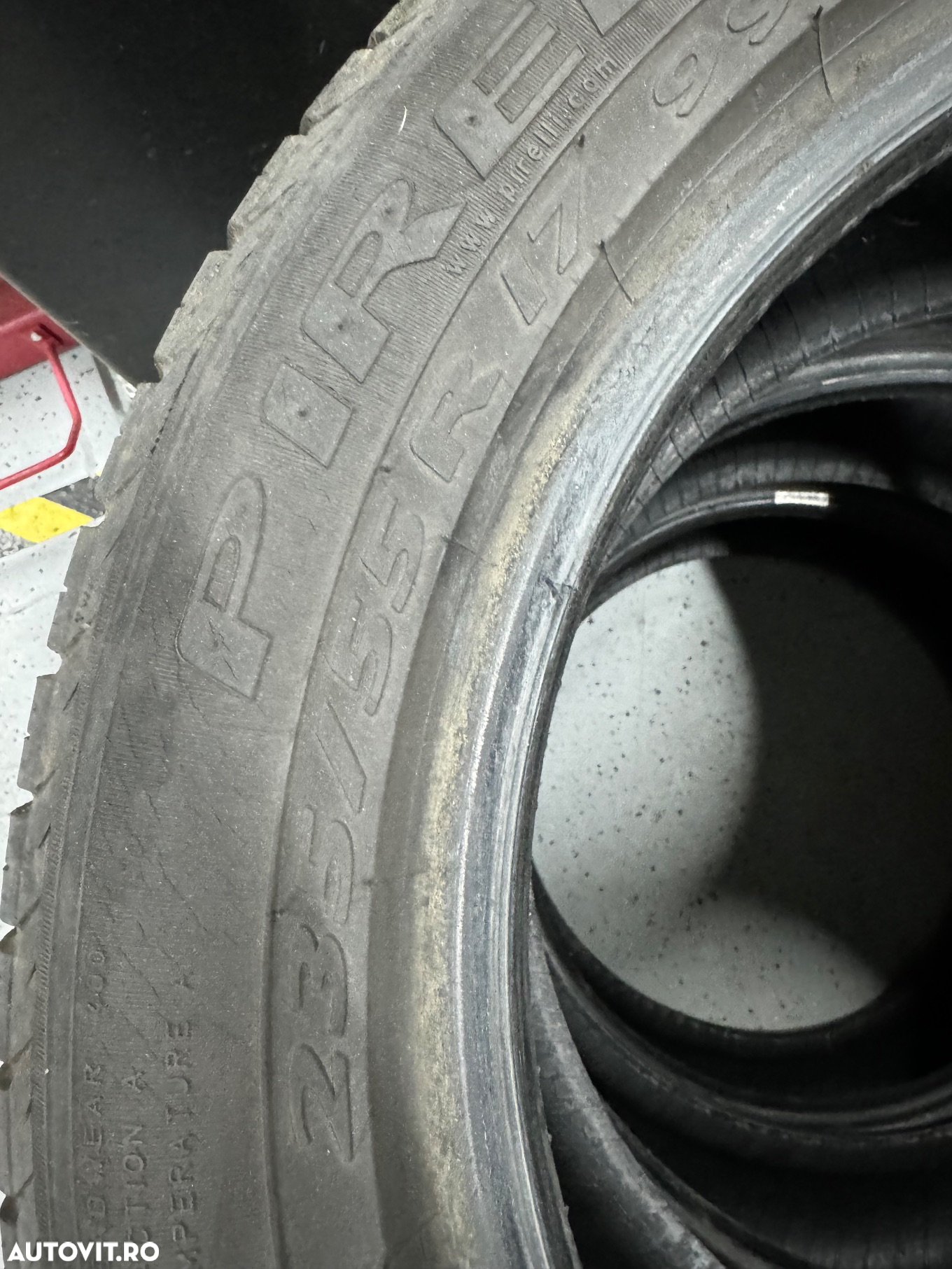 Anvelope pirelli 235/55/17 - 2
