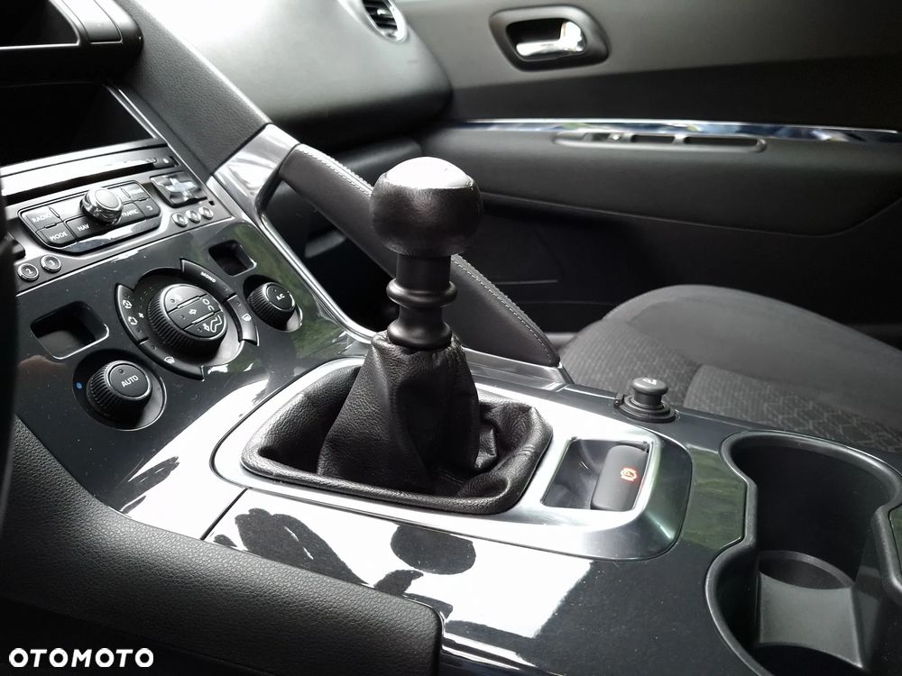 Peugeot 3008 1.6 BlueHDi Allure S&S - 10