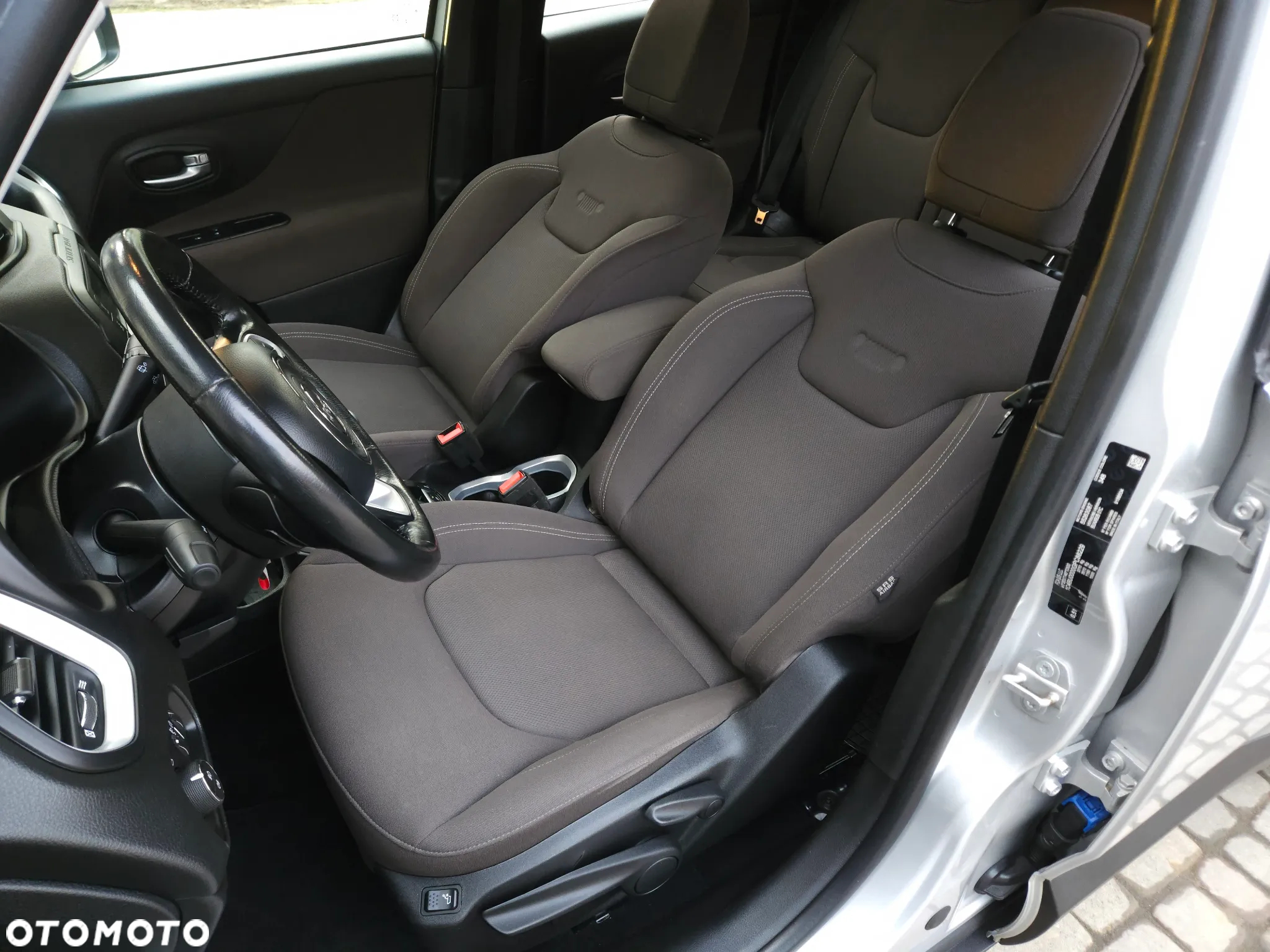 Jeep Renegade 2.0 MultiJet Limited 4WD S&S - 33