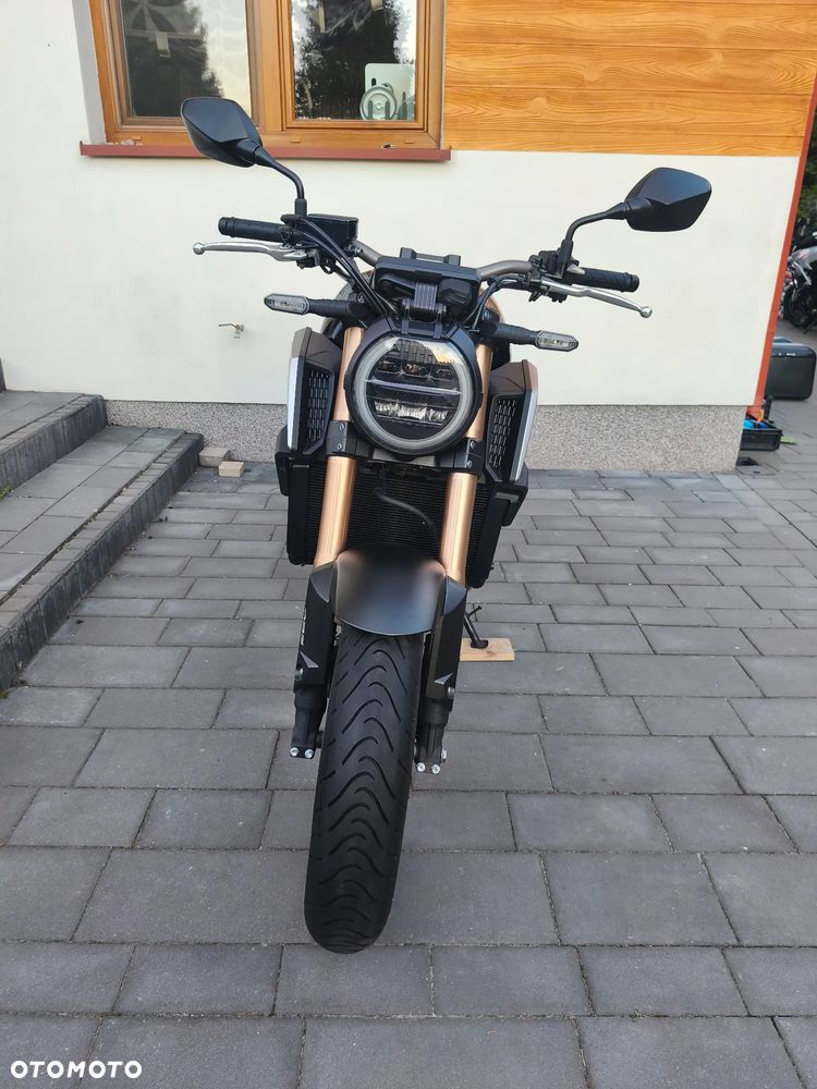 Honda CB - 9