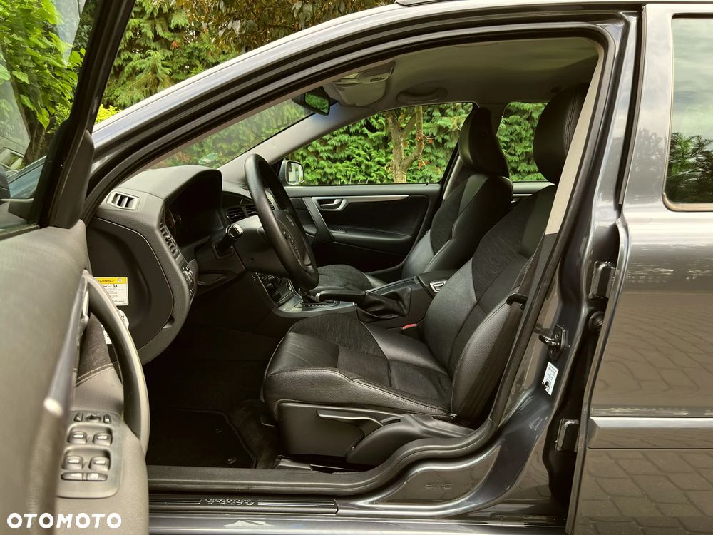 Volvo V70 2.4 Summum - 21