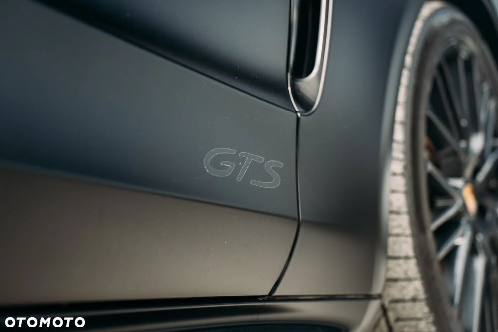 Porsche Panamera - 15