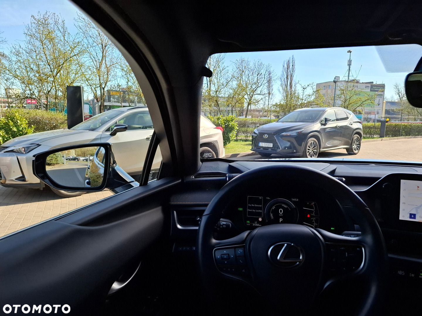 Lexus UX - 29