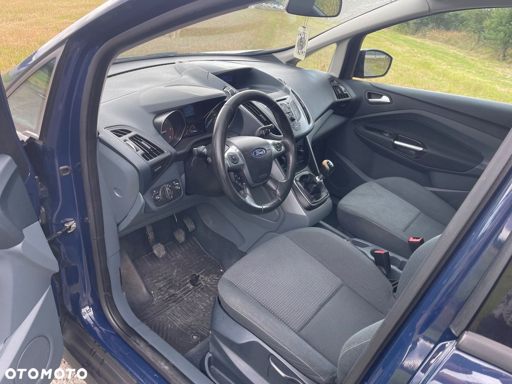 Ford Grand C-MAX - 9