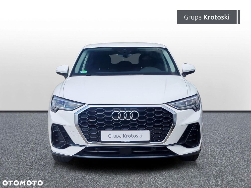 Audi Q3 Sportback - 8