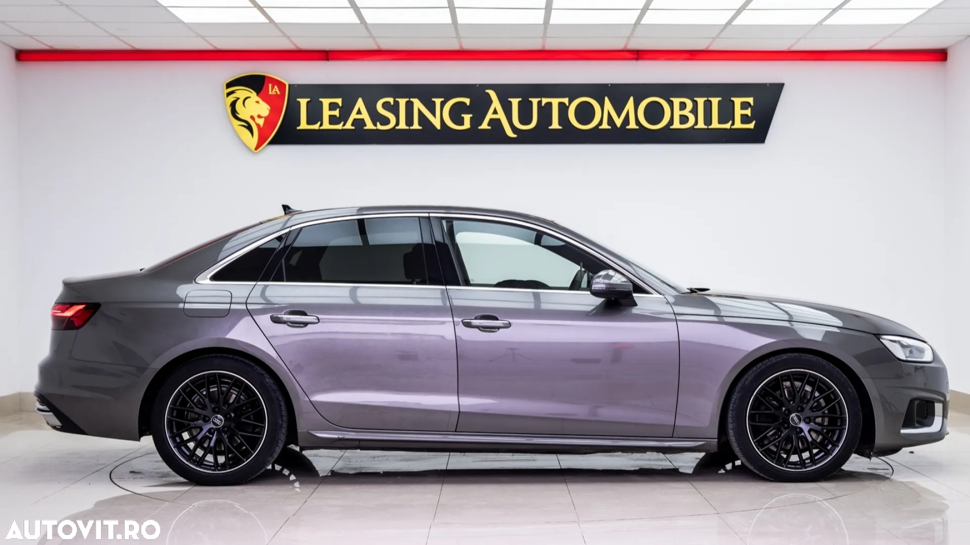 Audi A4 2.0 TDI S tronic Design - 9