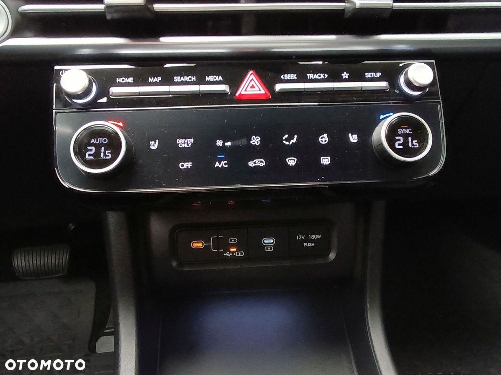 Hyundai Tucson 1.6 T-GDi HEV Executive 2WD - 19