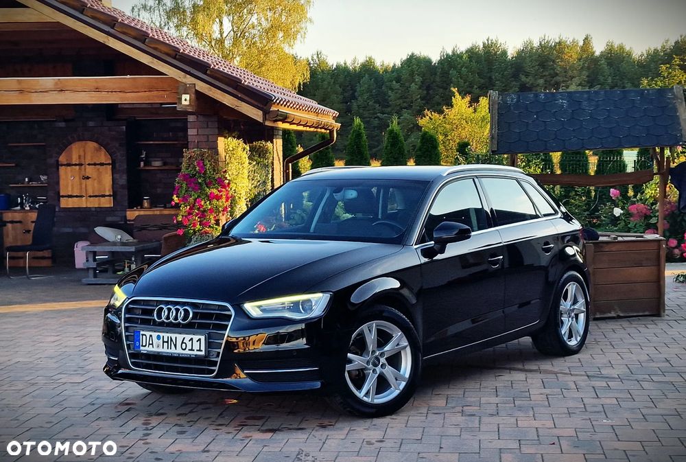 Audi A3 Sportback 1.4 TFSI CoD Ambiente - 3