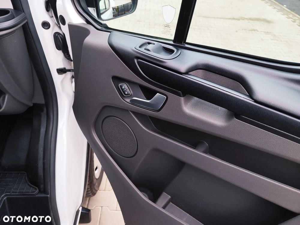 Ford Transit Custom - 22