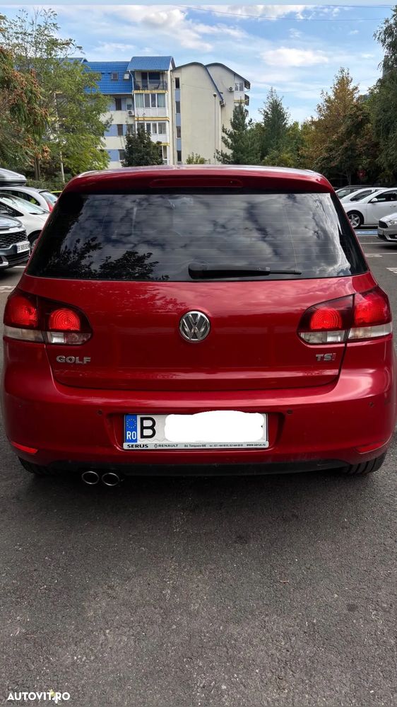 Volkswagen Golf - 10