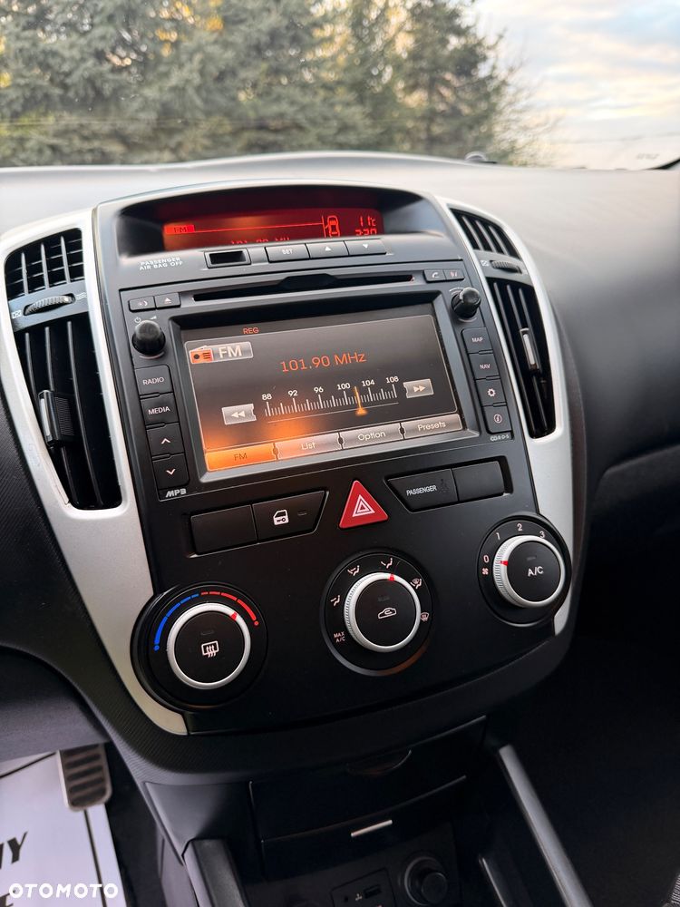 Kia ProCeed 1.4 CVVT Edition 7 - 22