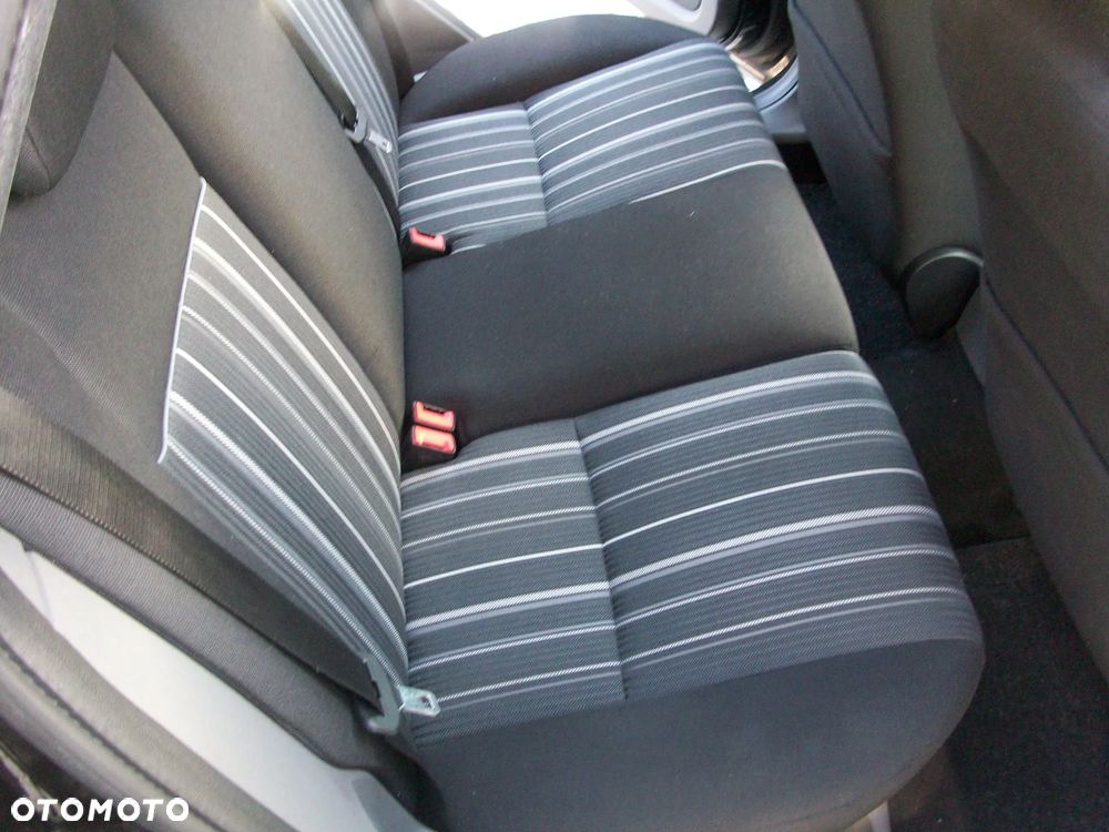 Ford Focus 1.6 FX Gold / Gold X - 12