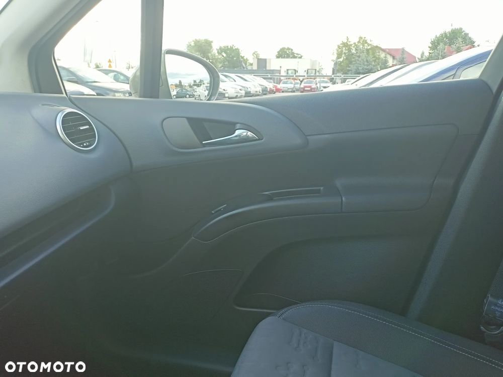 Opel Meriva 1.4 Innovation - 12