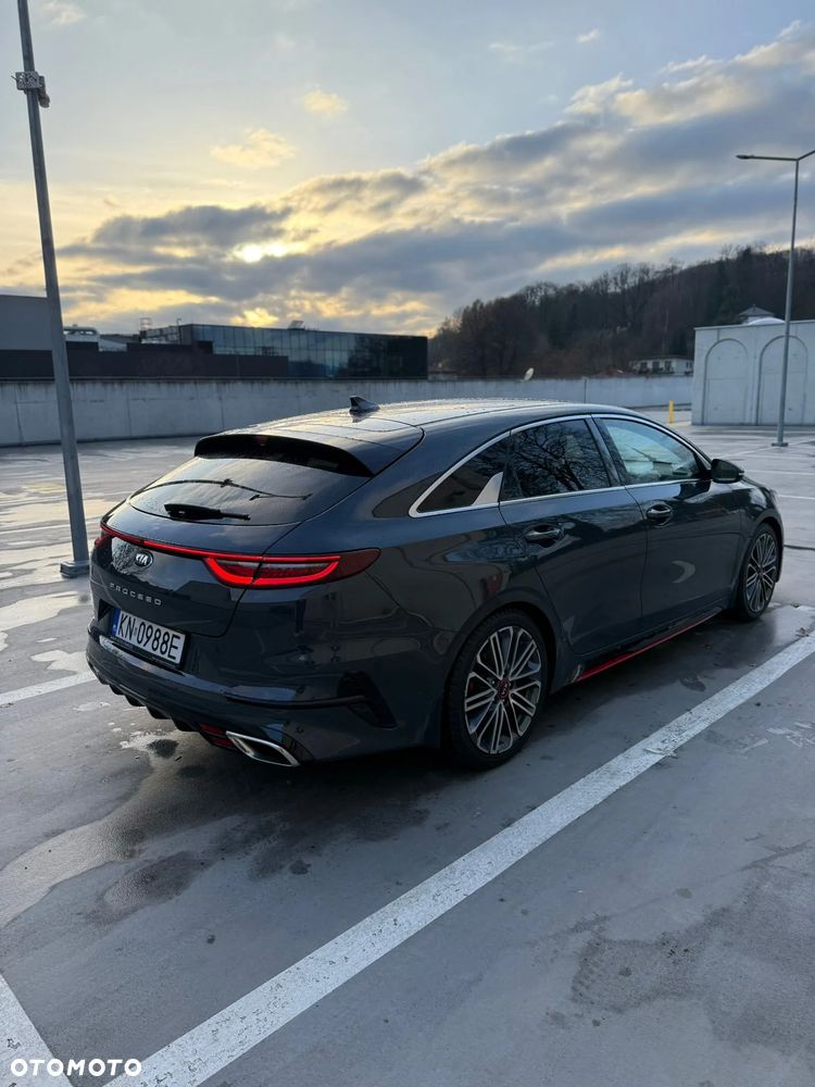 Kia ProCeed - 20