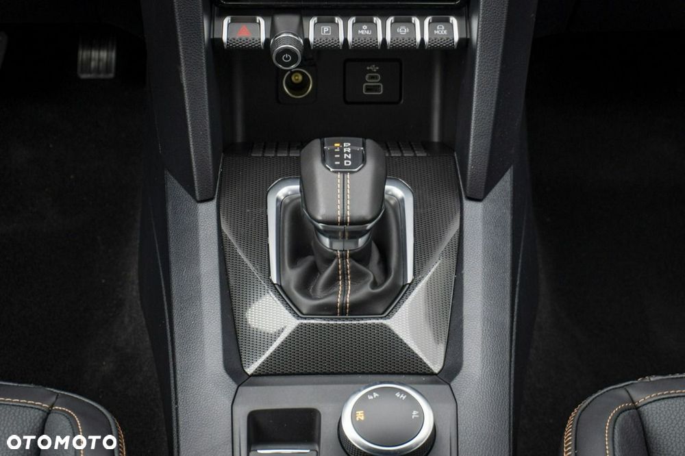 Volkswagen Amarok - 29