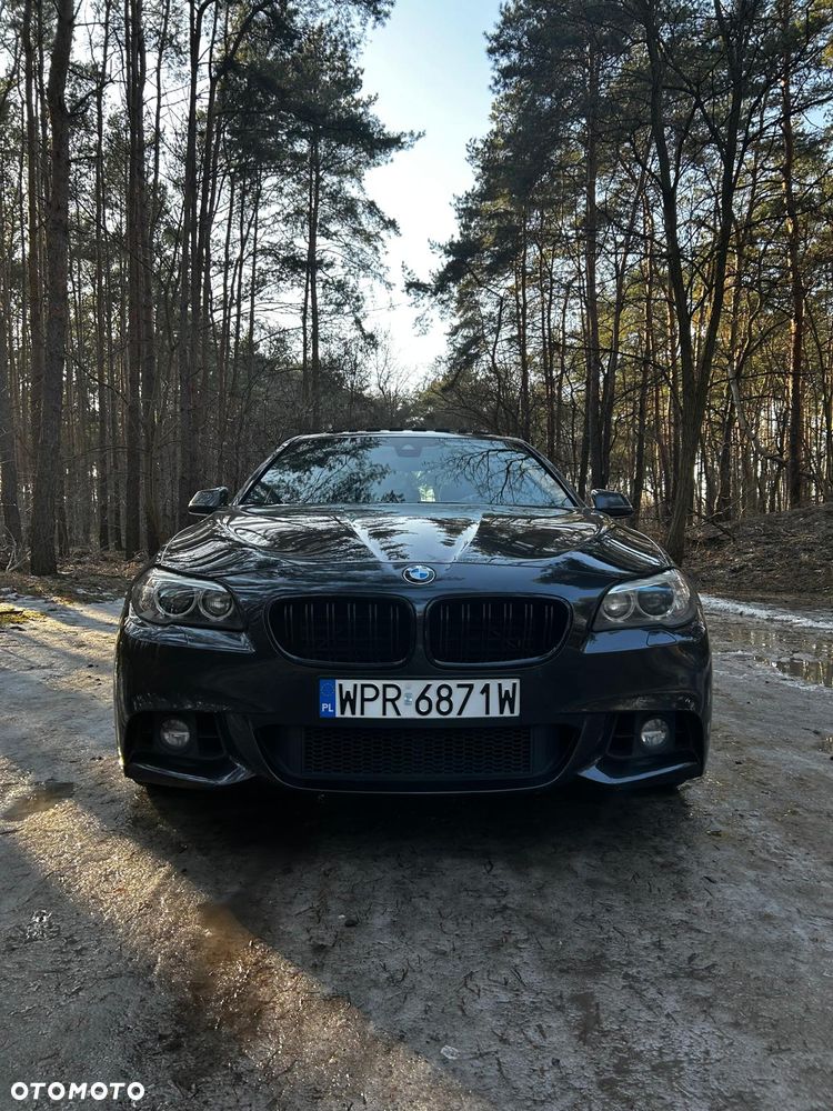BMW Seria 5 550i - 3