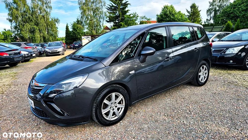 Opel Zafira Tourer 1.4 Turbo Business Edition - 25