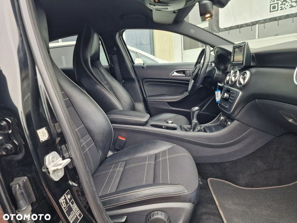 Mercedes-Benz Klasa A 180 (BlueEFFICIENCY) Urban - 23