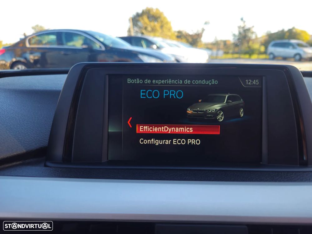 BMW 318 d Advantage Auto - 35