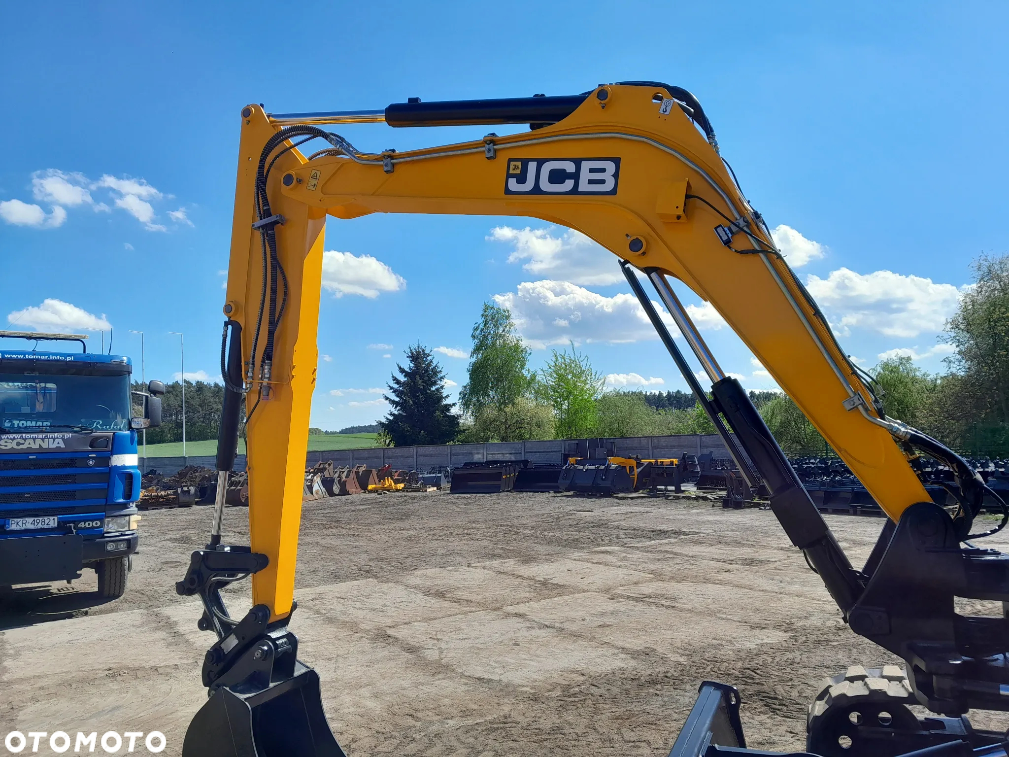JCB 86C-2 - 9