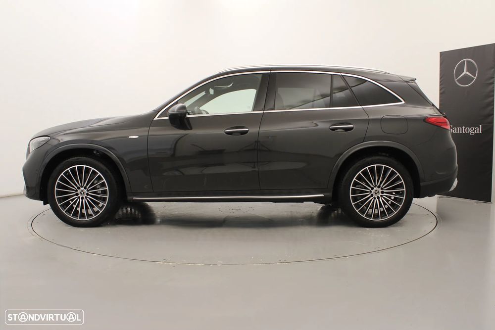 Mercedes-Benz GLC 300 de 4Matic - 12