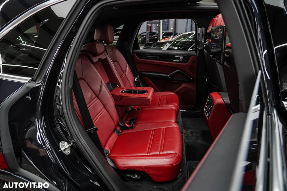 Porsche Cayenne E-Hybrid Tiptronic S Platinum Edition - 11