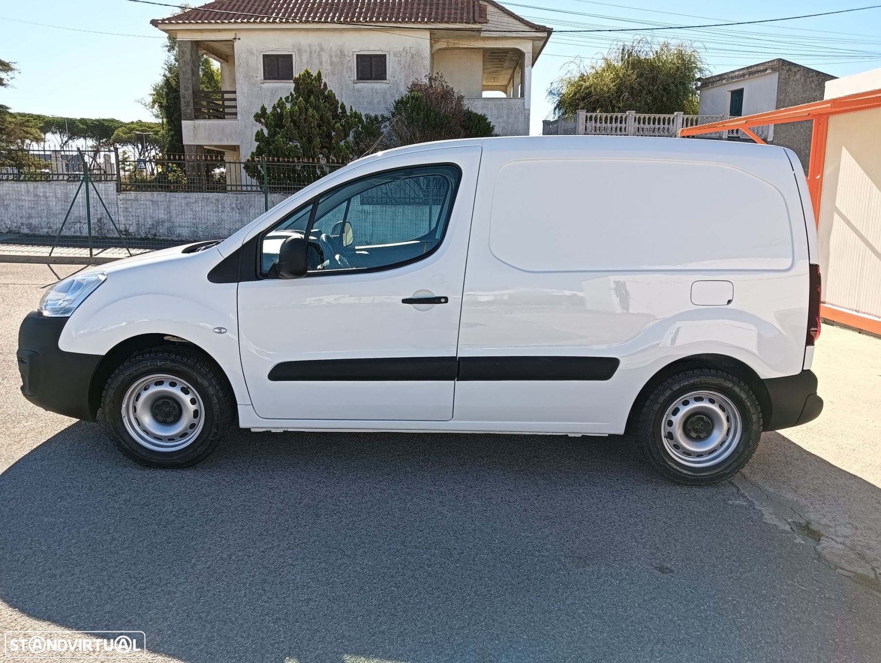 Peugeot Partner 1.6 BlueHDi Style - 21