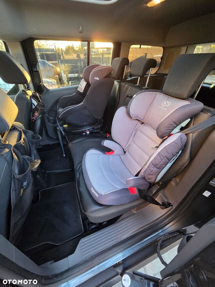 Ford Tourneo Connect Gr 1.5 TDCi Titanium PowerShift - 33